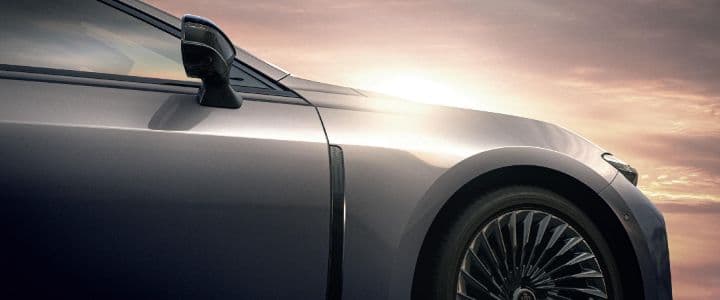 WEBではわからない「フィーリング」を確かめる。