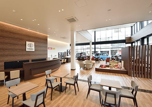 京都トヨペット株式会社 桂店