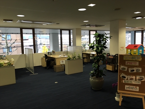 京都トヨペット株式会社 山科店