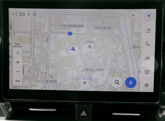 メーカーオプションの10.5インチディスプレイオーディオ（コネクティッドナビ対応）Plus付きです。