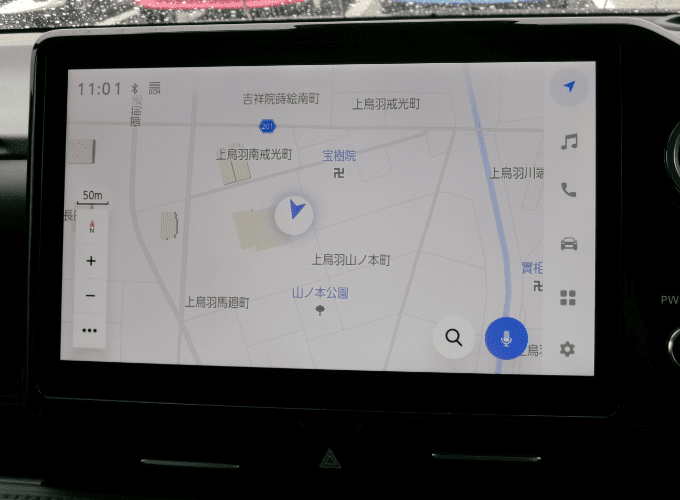 メーカーオプションの10.5インチディスプレイオーディオ（コネクティッドナビ対応）Plus付きです。