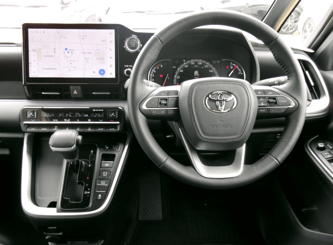 ご納車前に室内の除菌消臭を施工いたします。※すべての臭いを消臭できるわけではございません。あらかじめご了承ください。
