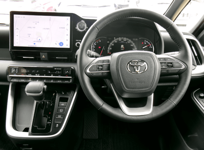 ご納車前に室内の除菌消臭を施工いたします。※すべての臭いを消臭できるわけではございません。あらかじめご了承ください。