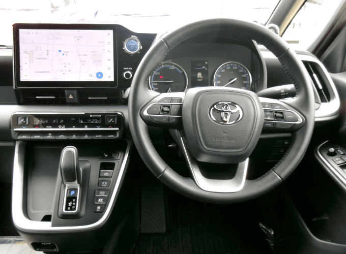 ご納車前に室内の除菌消臭を施工いたします。※すべての臭いを消臭できるわけではございません。あらかじめご了承ください。